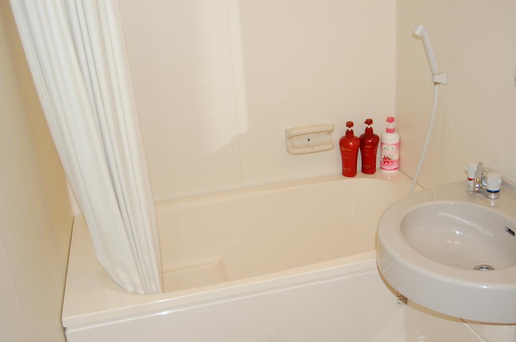 Minshuku Shizu Hotel Onna Quarto foto